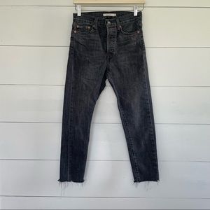 Levi's High-Rise Black Washed Jeans